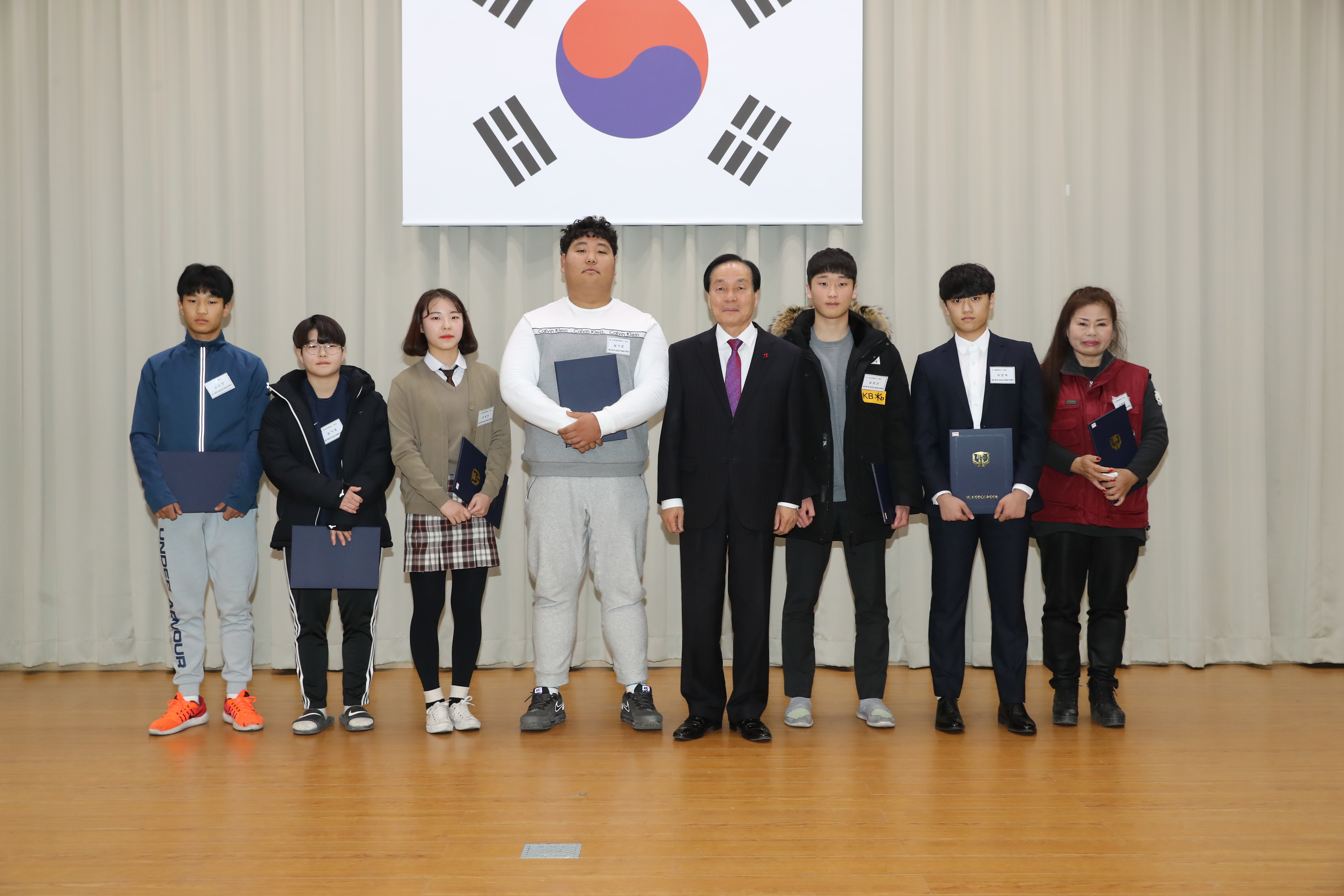 클릭하시면 원본이미지를 보실 수 있습니다. 클릭하시면 원본이미지를 보실 수 있습니다.